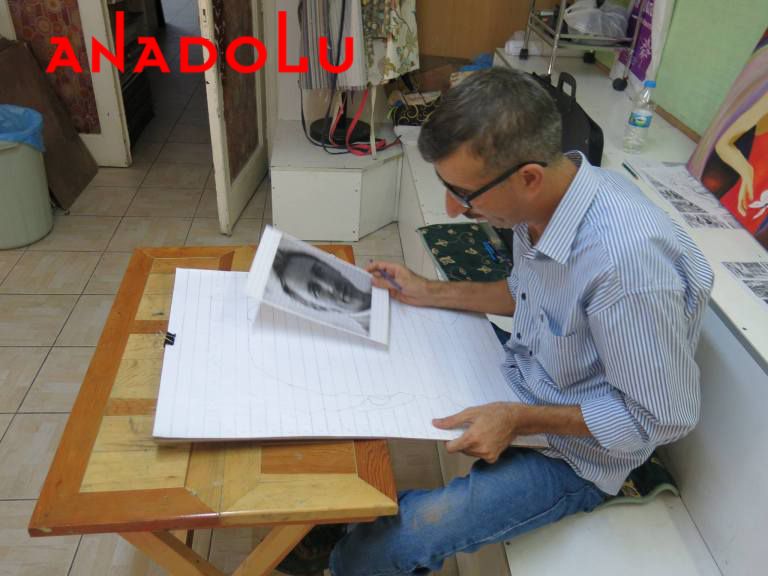 Kareleme Tekniği İle Karakalem Çalışması Adana